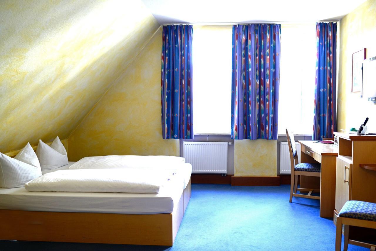 Altstadthotel Hassfurt Gbr Ngoại thất bức ảnh