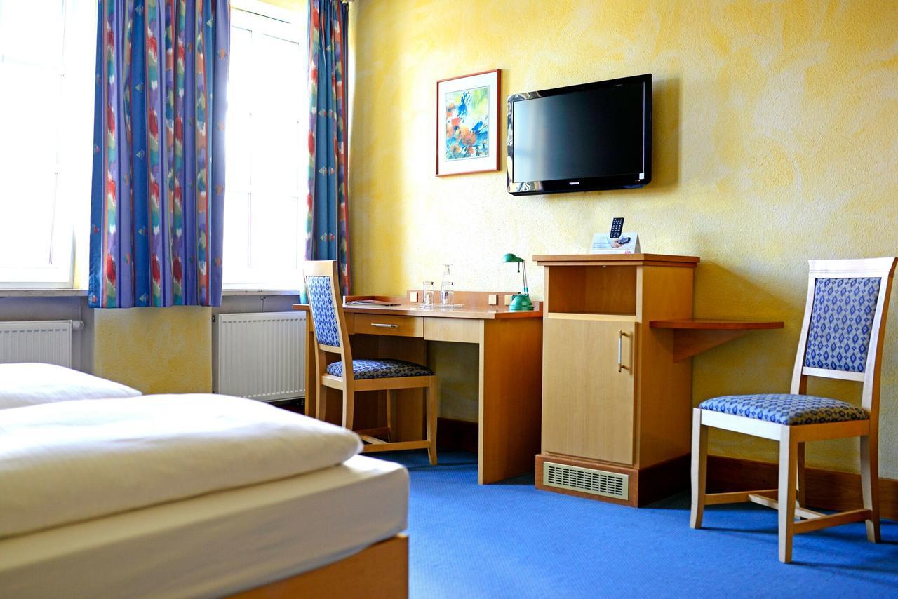 Altstadthotel Hassfurt Gbr Ngoại thất bức ảnh